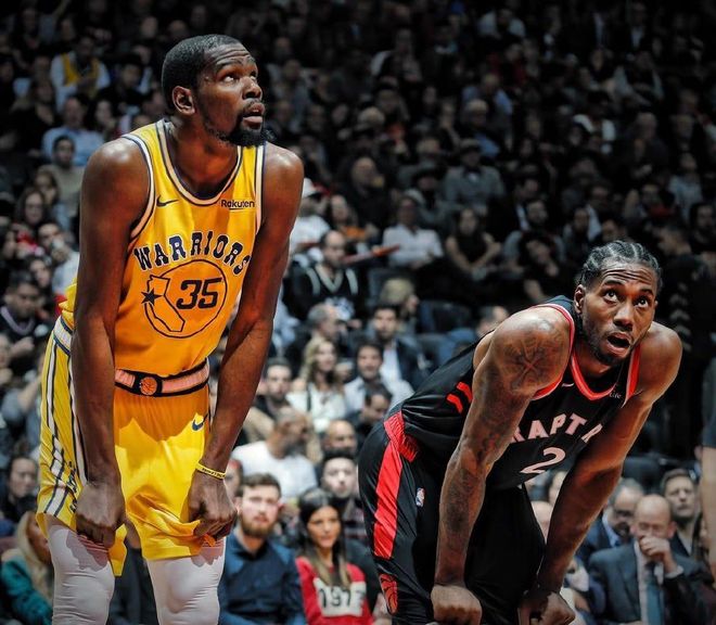 更衣室安定 更衣室安定