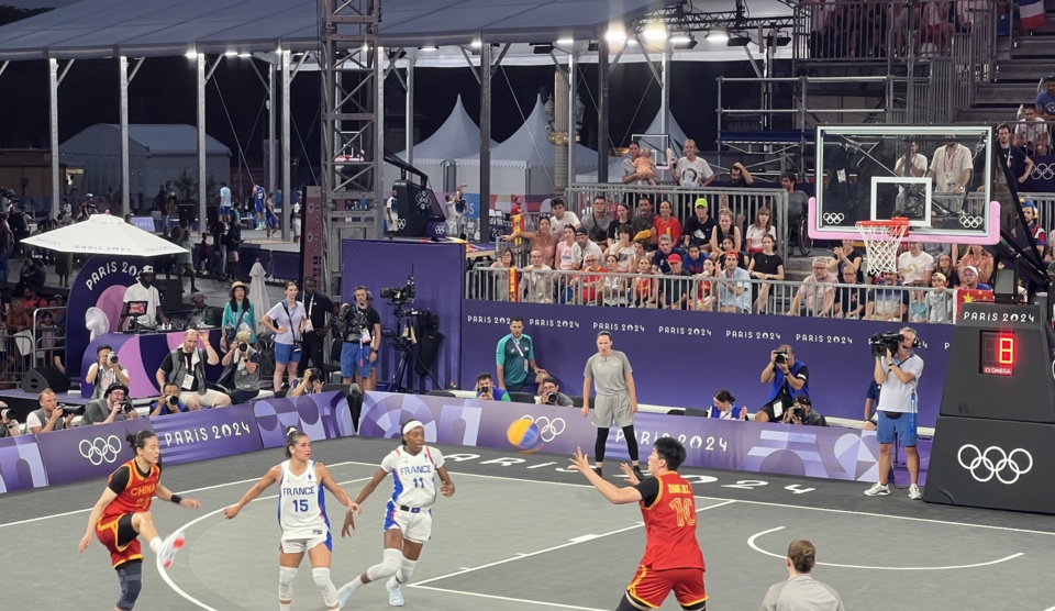 同时以领导 同时以领导