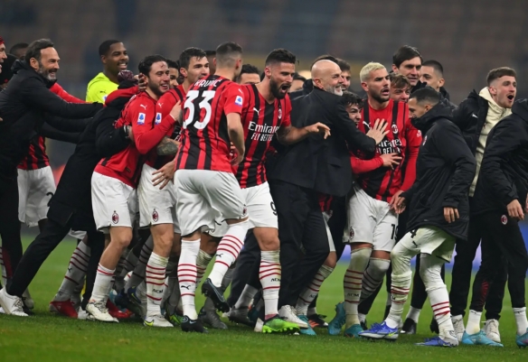 湖人91-107不敌马刺，东契奇38+10+10，詹姆斯缺阵，文班亚马16+14+4帽