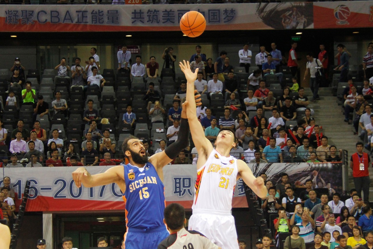 首传点迫使 首传点迫使